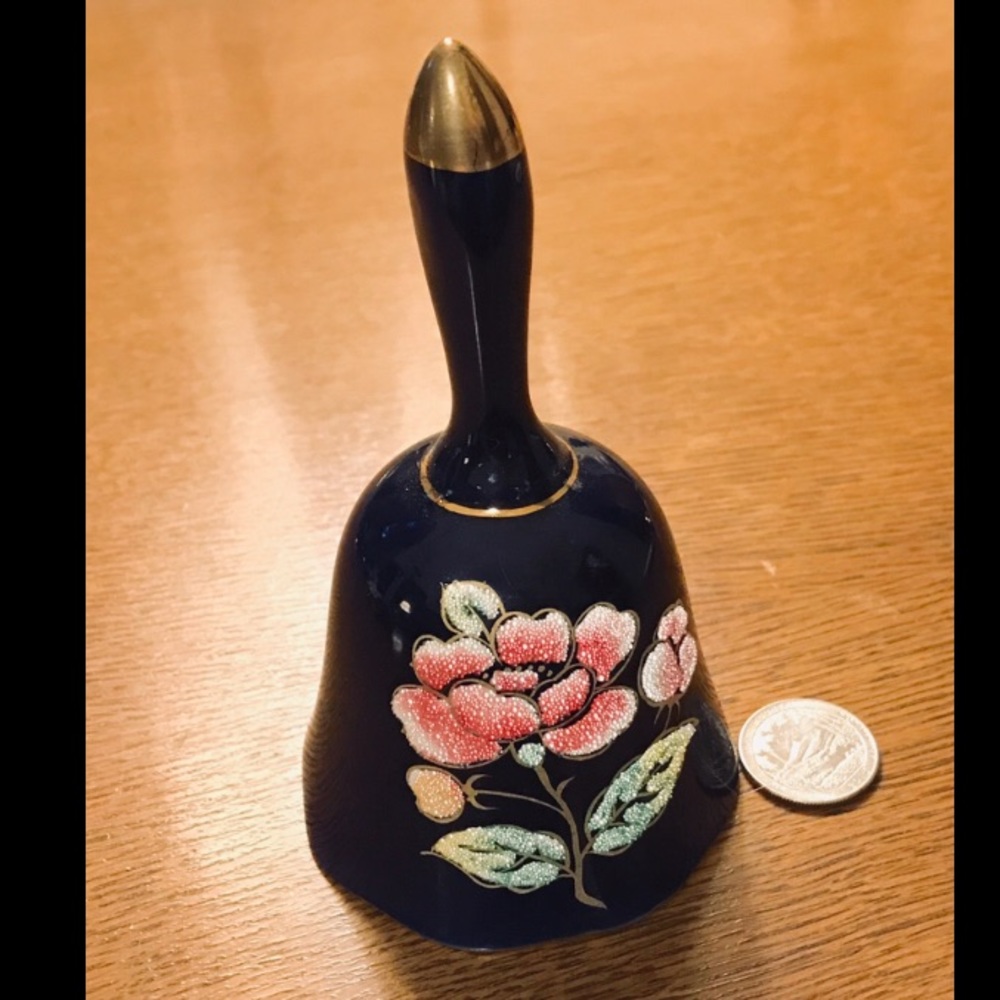 Japanese Porcelain Bell